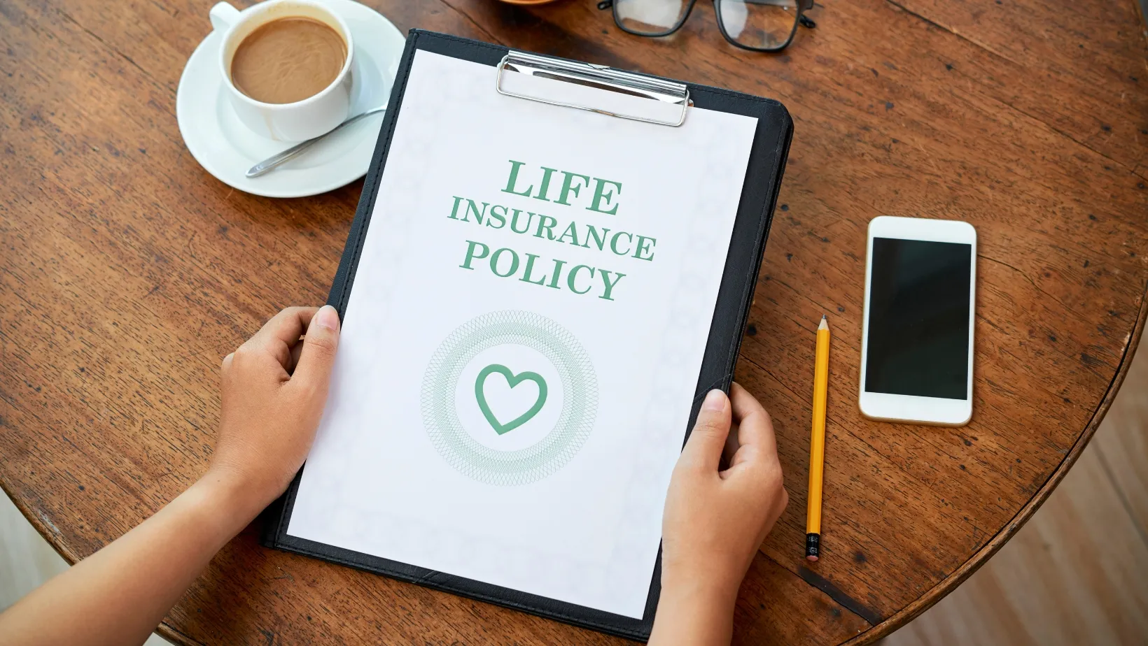 Private Insurers Surge While LIC Lags: April 2024 Life Insurance Sector Analysis